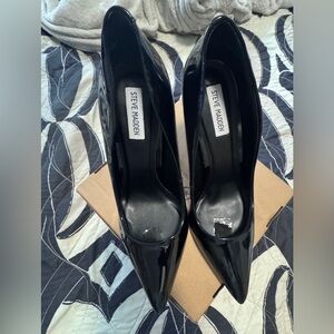 Steve Madden Black Patent Heels
